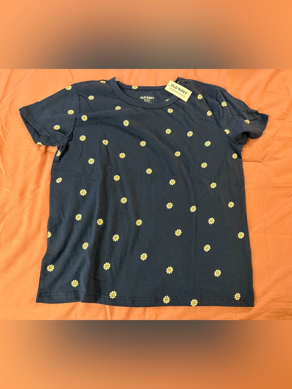 Old Navy Navy Short Sleeve Tee with Yellow Daisy Print